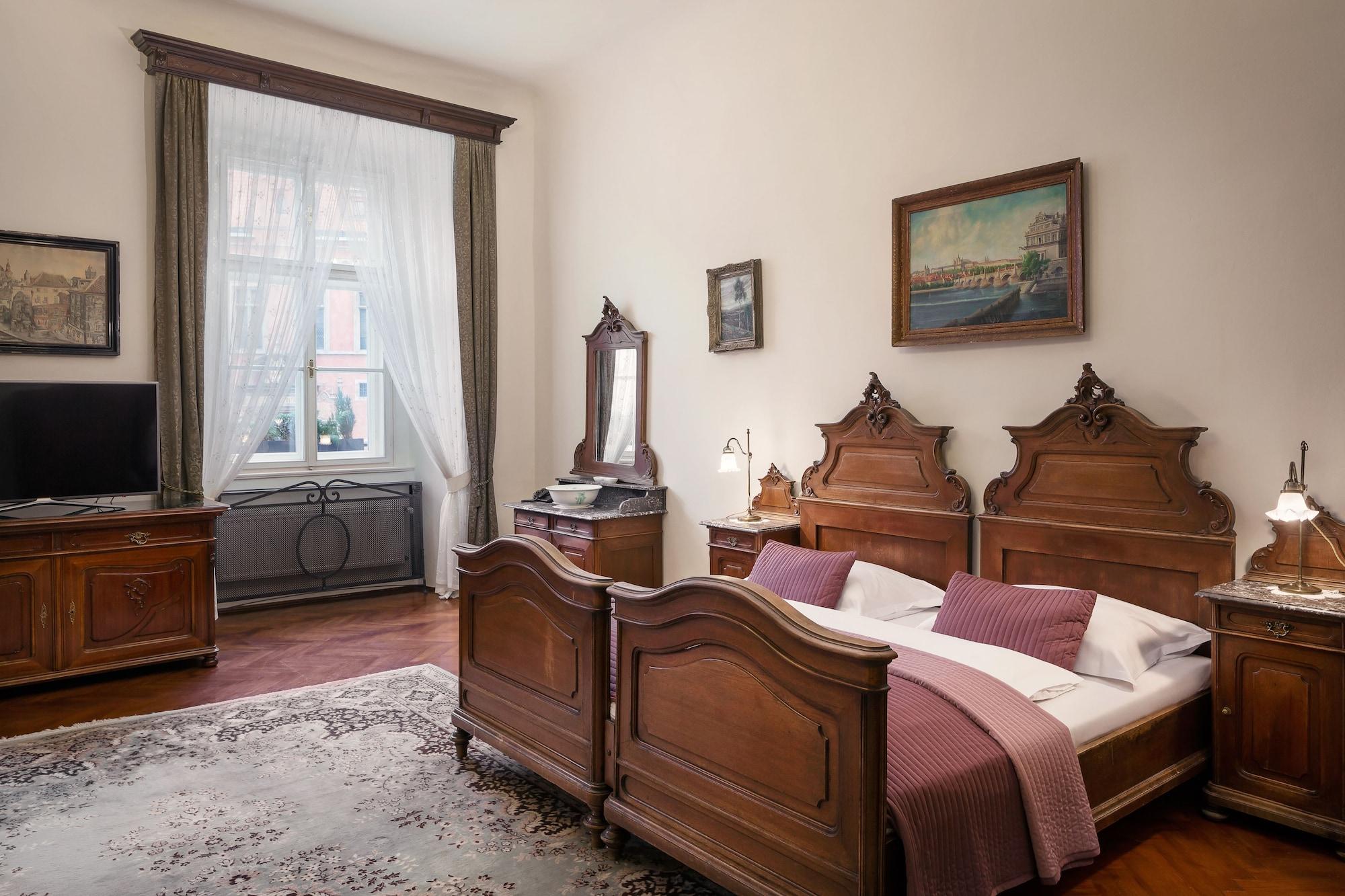 Grand Hotel Praha Bagian luar foto