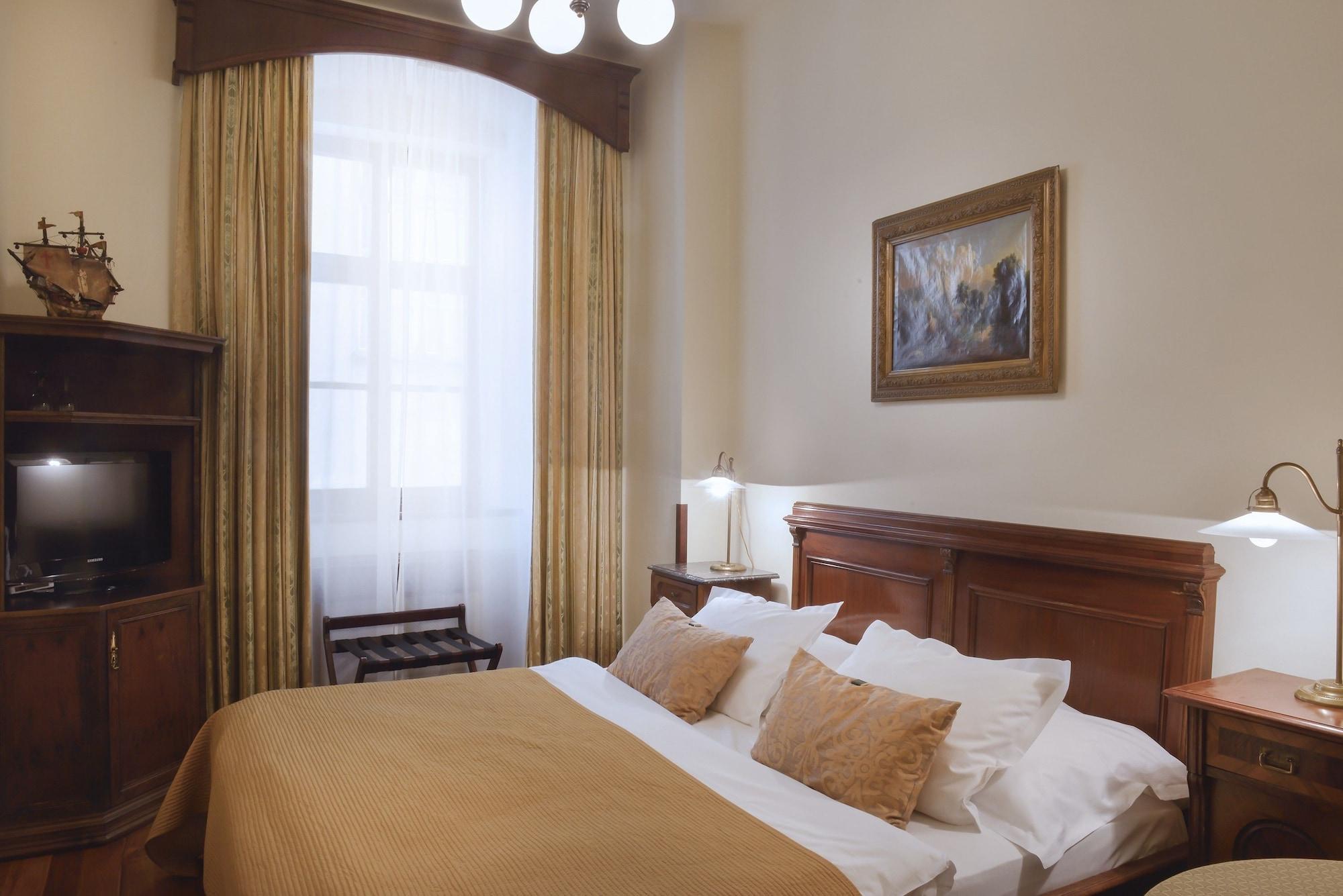 Grand Hotel Praha Bagian luar foto