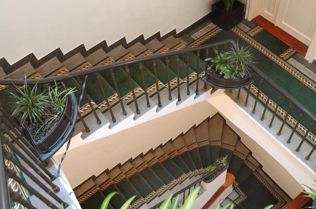 Grand Hotel Praha Bagian luar foto