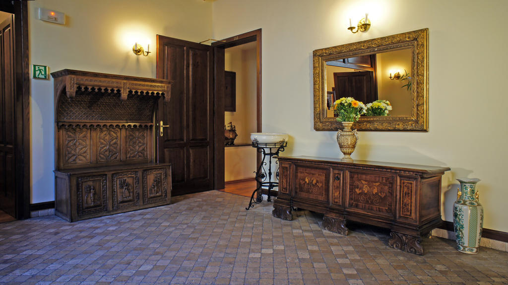 Grand Hotel Praha Bagian luar foto