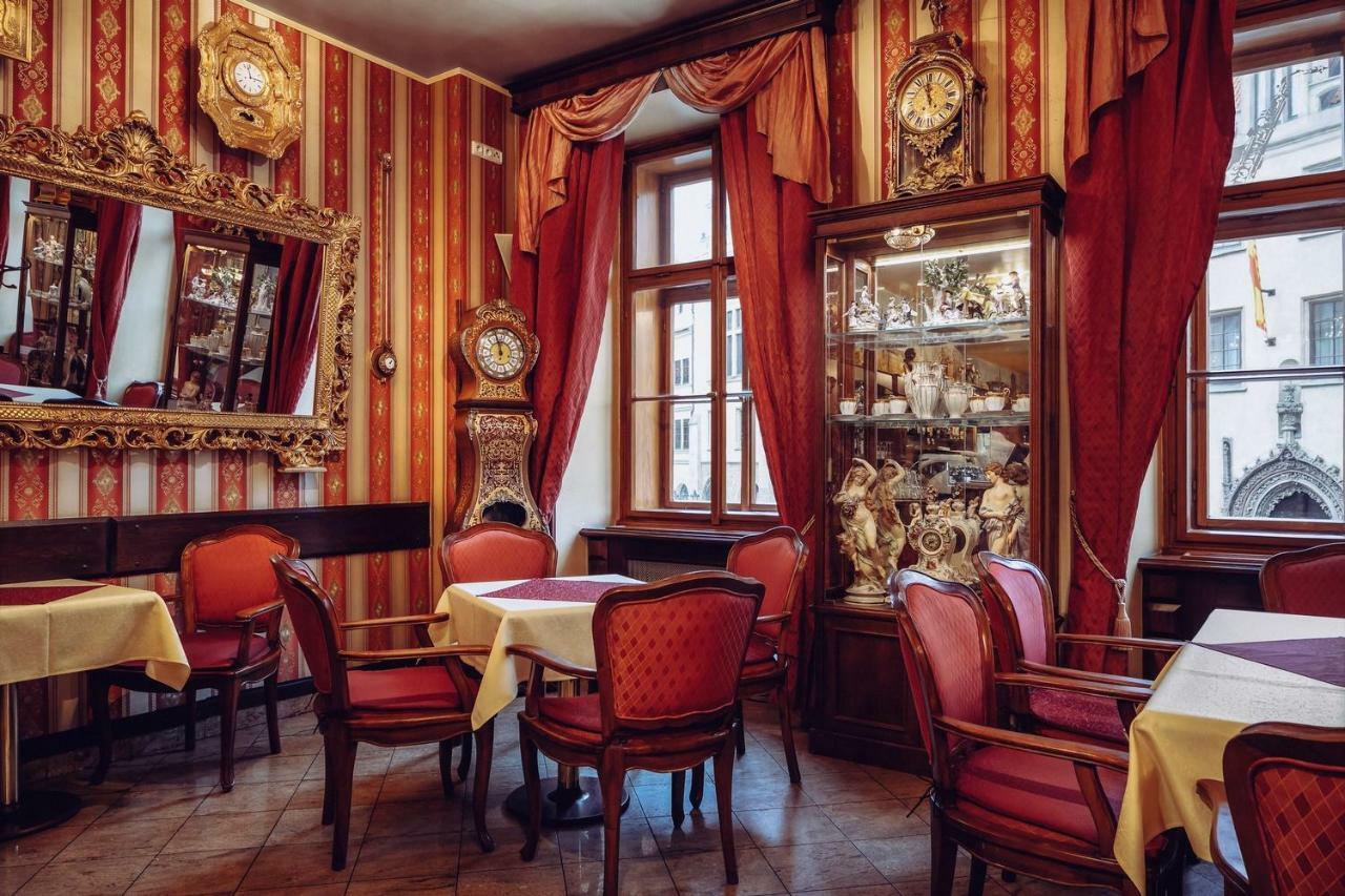 Grand Hotel Praha Bagian luar foto